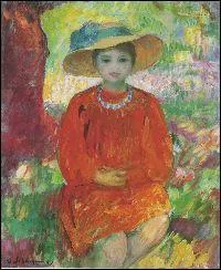 Jeune fille dans une robe orange.