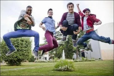 Puis en 2011-2012, dans quelle srie a-t-il jou ?