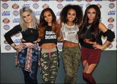 Zayn est fianc avec une des membres des Little Mix (mai 2014) :