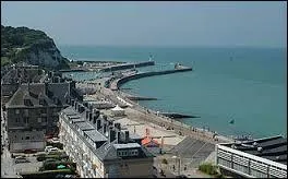 Nous allons nous balader  Saint-Valry-en-Caux. Station balnaire Seinomarine, elle se situe en rgion ...