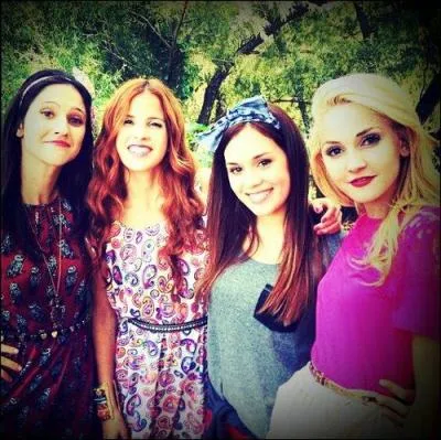 Qui sont les meilleures amies de Violetta ?