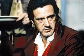 Qui a ralis le film  Sade , sorti en 2000, relatant un pisode de la vie de l'crivain libertin sous le rgime de la Terreur en 1794 ?