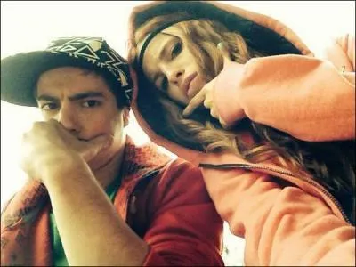 Quel est le nom de famille de Camila ?