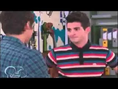 Quel est le vrai nom d'Andrs ?