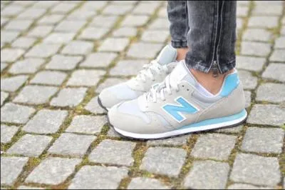 Quelle est la marque de ces chaussures ?