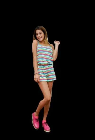 Martina aimerait que ses cheveux soient :