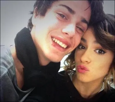 Le garon avec Martina sur cette photo, c'est son frre