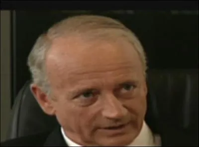 Comment s'appelle le seul procureur de la série joué par Claude Brécourt ?