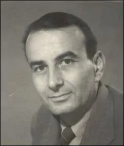 Vercors tait le nom de code de rsistance de l'auteur ; il s'appelait en ralit :