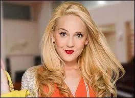 Quel personnage joue t'elle dans Violetta ?