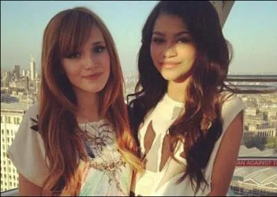 J'ai trois frres et surs, je suis...