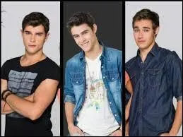 Quel garon a une passion pour le moto cross ?