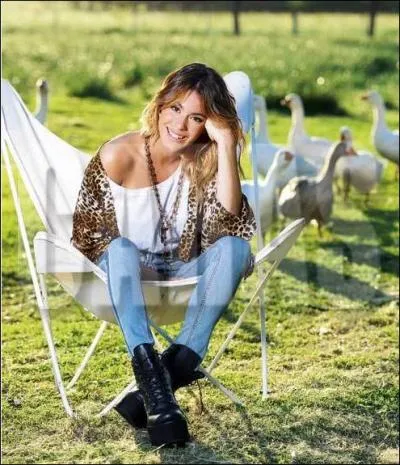 Avec qui Martina est-elle en couple en mai 2014 ?