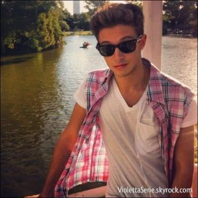 Quel est le nom du personnage de cette photo ?