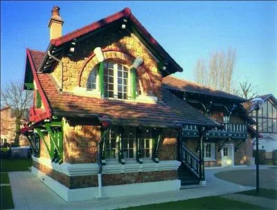 Dans quel dpartement peut-on admirer ce btiment de Vaucresson ?