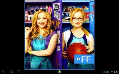 Comment s'appelle l'actrice qui joue le rle de Liv et Maddie ?