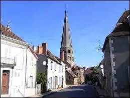 Nous sommes à Ygrande, commune auvergnate située dans le département ...