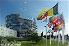 Où se situe le siège du Parlement Européen ?