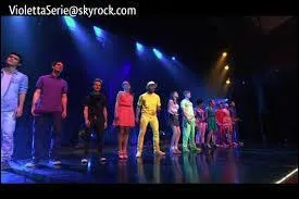 Quelle est la chanson finale de la saison 1 ?