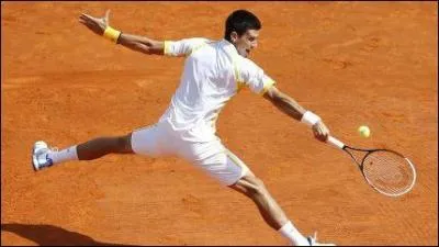 Pourquoi les Asperger sont-ils malhabiles pour la plupart des gestes courants comme lancer/rattraper une balle, faire ses lacets, éplucher une pomme, écrire ou dessiner ?