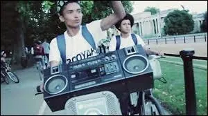 Qui est le compositeur de cette chanson  ?