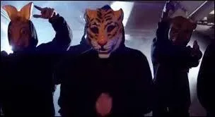 Qui a composé cette chanson  ?