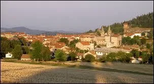 Lalouvesc est une commune Ardéchoise située en région ...
