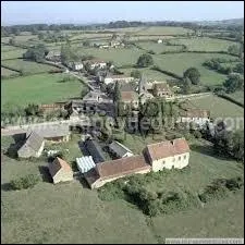 Saint-Bonnet-de-Vieille-Vigne est un village bourguignon situé dans le département ...