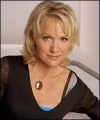 Comment se prénomme la femme du coach ?