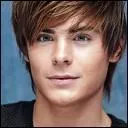 Dans "HSM 3", dans quel lycée part Troy ?