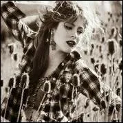 Quel âge a-t-elle ?