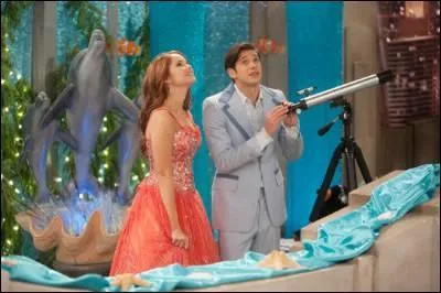 Comment s'appelle le petit ami de Jessie ?