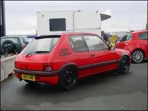 Quelle est cette voiture ?