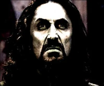 Cet épisode se passe dans le quatrième tome, tome où Karkaroff soupçonne et est soupçonné. Et ça trahit, et ça ment, et ça se déguise : alors, qu'est-ce qui est vrai, dans tout cela ?