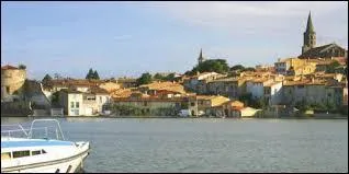 Nous partons visiter la ville du cassoulet, Castelnaudary. Nous devons nous rendre dans le département ...