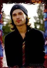 Dans le groupe, il ...