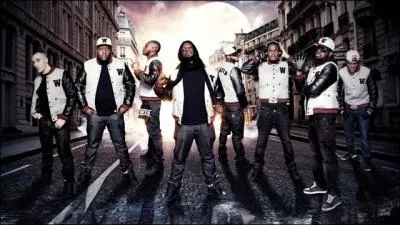 Quel était le nom de son premier groupe ?