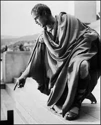 Quel réalisateur, dirige Marlon Brando dans un grand péplum shakespearien "Jules César" ?