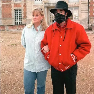 Quelle est la deuxime femme de Michael ?