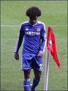 Pour combien Willian a-t-il été transféré à Chelsea ?