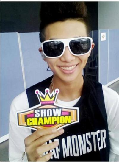 De quelle nationalité est-il ?