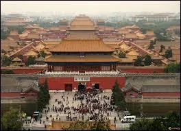 Vous pourrez visiter la cité interdite en vous rendant :