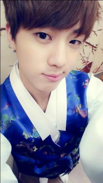 Et de quoi est-il chargé ?