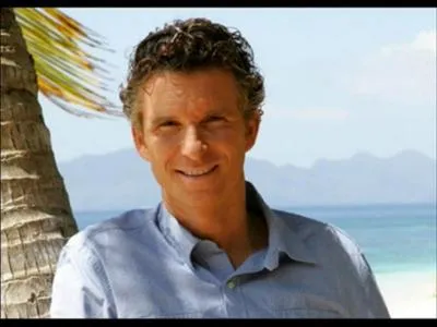 Quel âge a Denis Brogniart ?