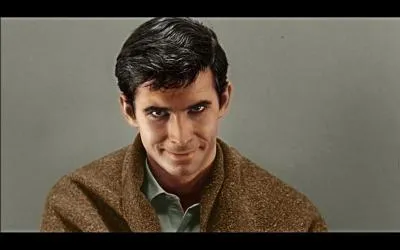 Septembre : Anthony Perkins a connu la célébrité pour le rôle de Norman Bates, le personnage qu'il jouait dans un film d'Hitchcock. Lequel ?