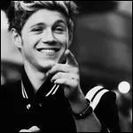 Comment s'appelle la mère de Niall ?