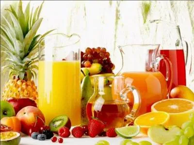 Une vitamine liposoluble est soluble dans quoi ?