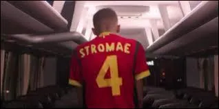 Pour cette édition, l'équipe de Belgique a misé sur Stromae pour sa chanson officielle. Laquelle de ces chansons issue de son dernier album a été choisie ?