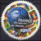 Cette édition fut gagnée par la France et les supporters de cette équipe ont repris une célèbre chanson disco pour manifester leur joie. Quelle est cette chanson ?