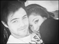 Si oui, qui est son petit ami ?